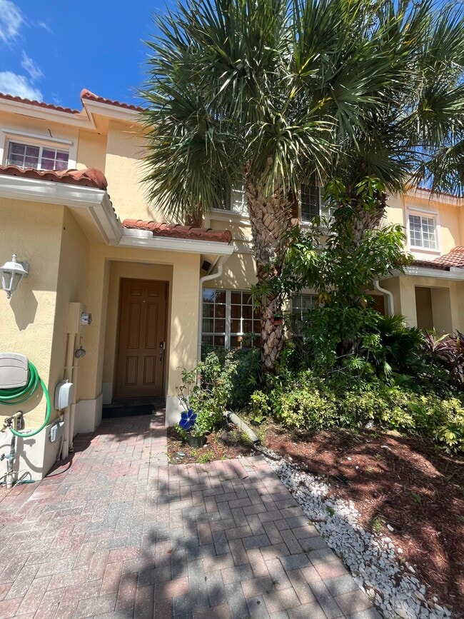 Photo - 3161 NW 33rd St