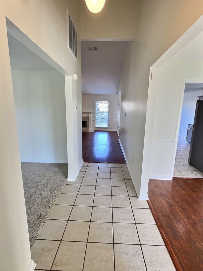 Photo - 4-Bedroom Home in North Bay School District