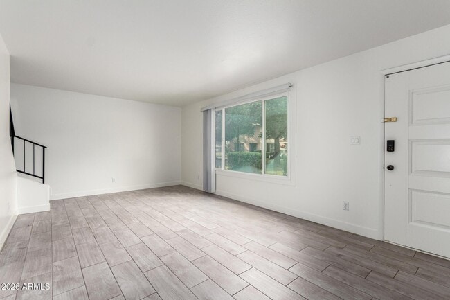 Photo - 1586 West Campbell Ave