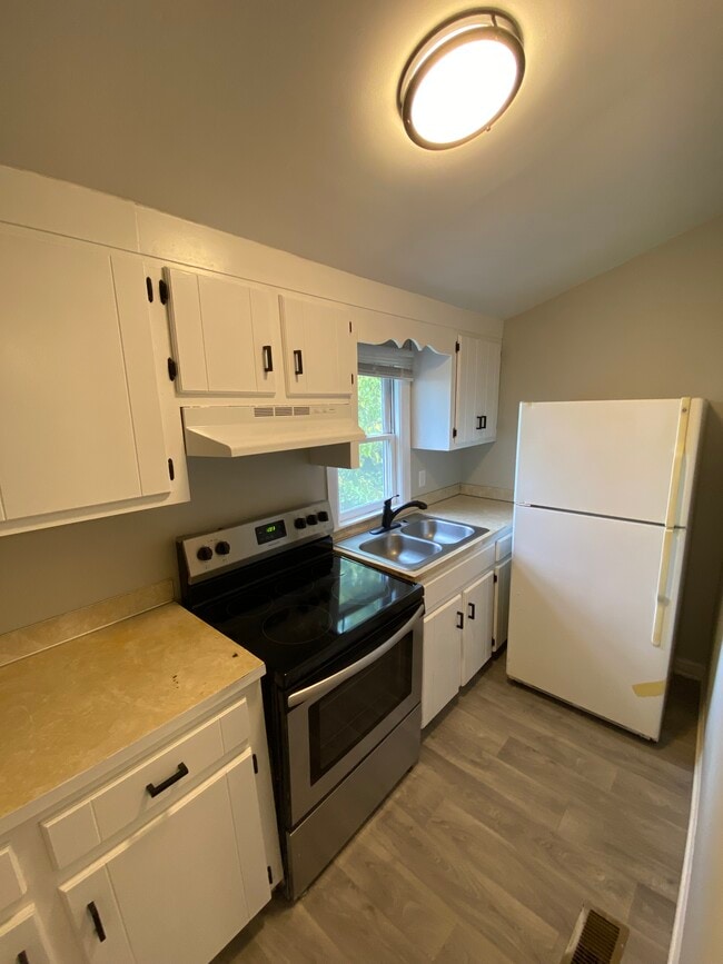 Photo - 812 W 2nd Ave Unit A