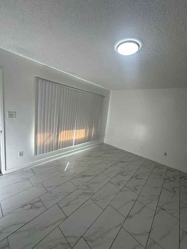 Mill Creek - Mill Creek Unit 18