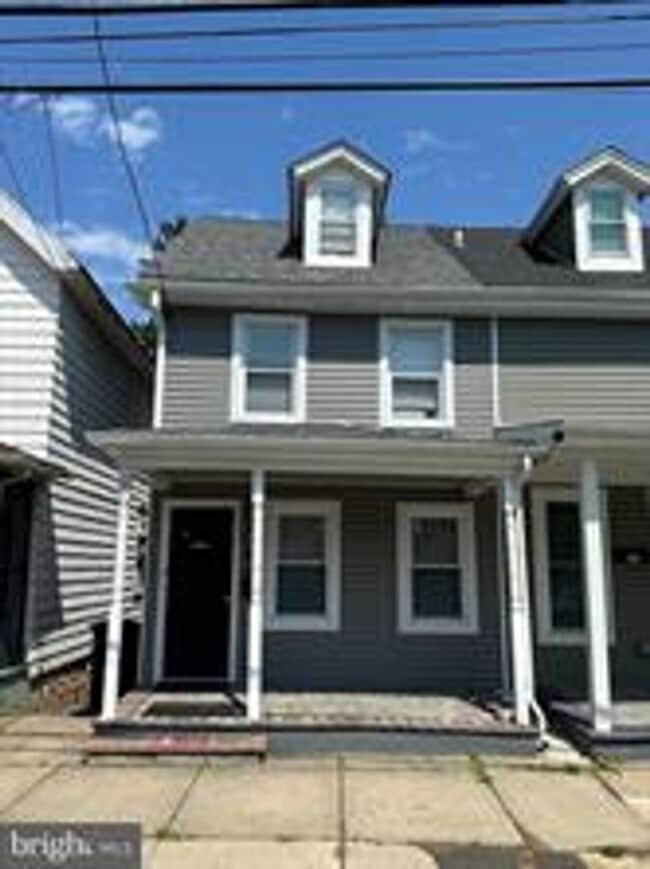 Building Photo - Welcome Home
