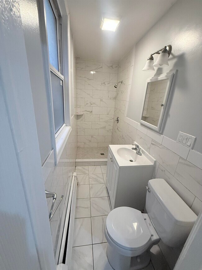 Photo - 406 Woodlawn Ave Unidad 1