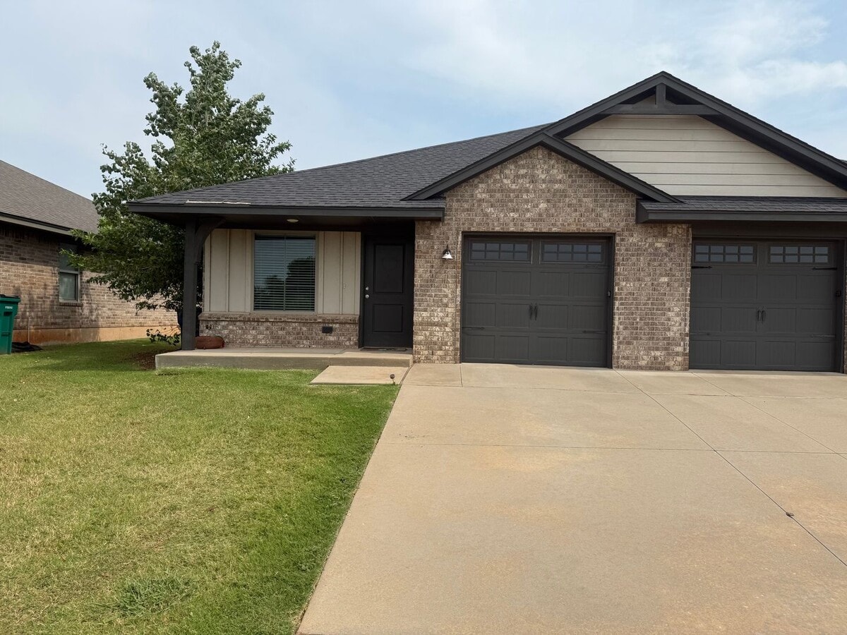 Beautiful 2 Bed 2 Bath! - Beautiful 2 Bed 2 Bath!