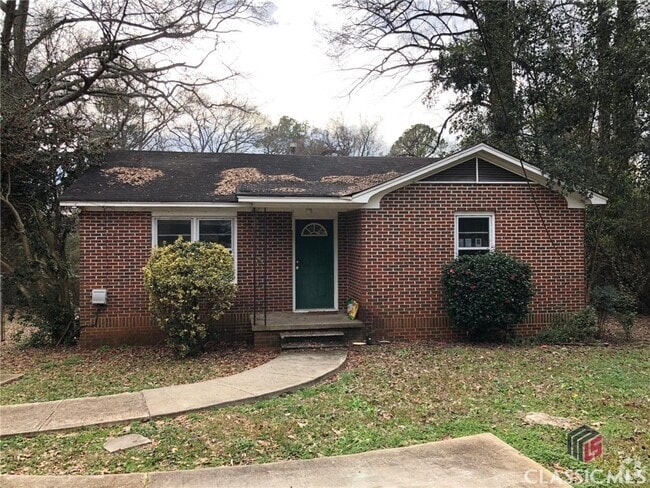 Building Photo - 135 Appleby Dr Rental