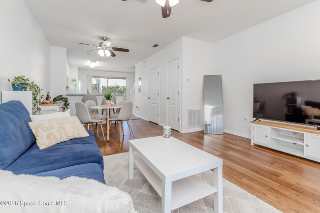 Photo - 1390 Hampton Park Ln