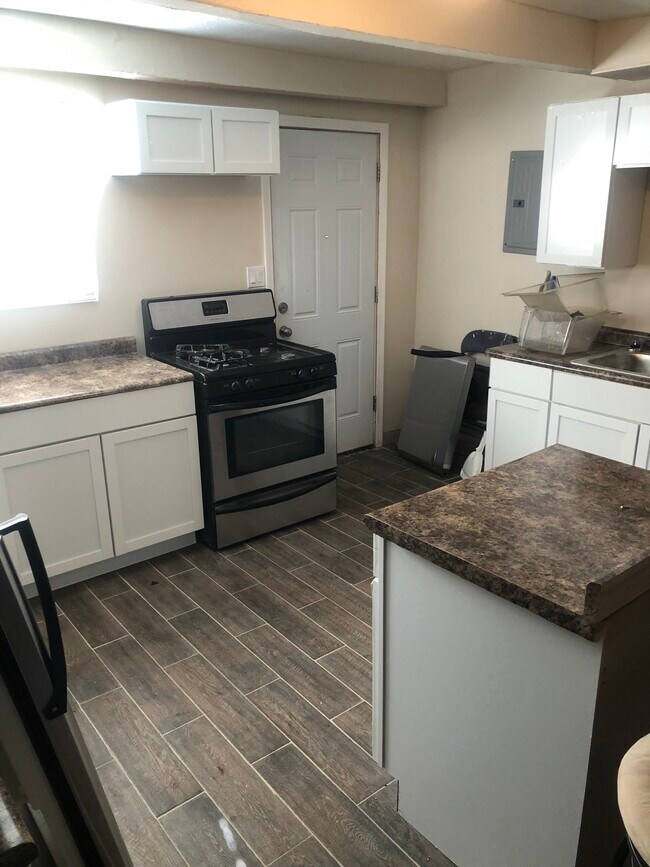 Photo - 4810 S Drexel Blvd