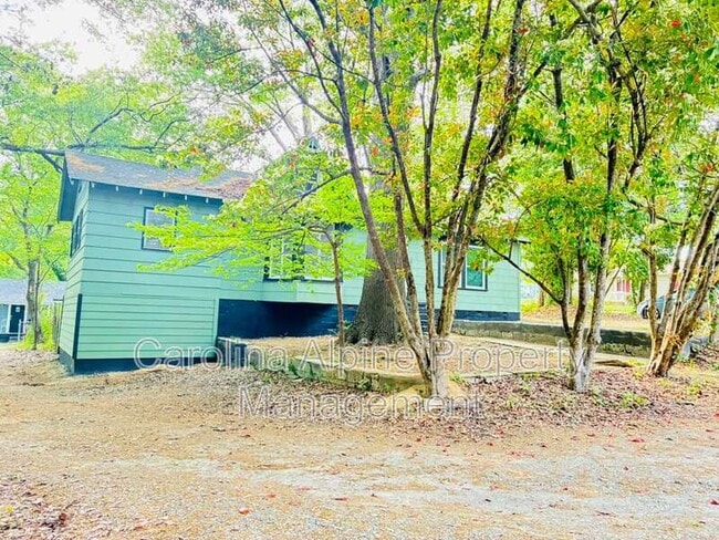 Photo - 102 Plum Tree Ln