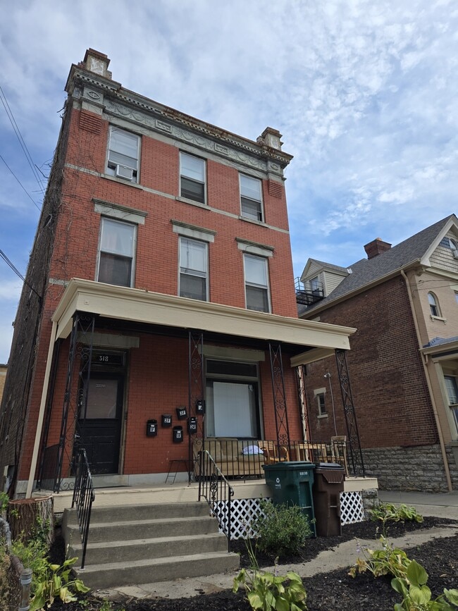 Photo - 318 W McMillan St Unit 3F
