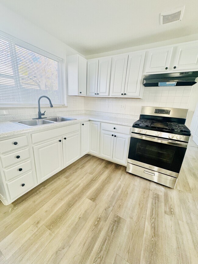 2010 Florence St Unidad D