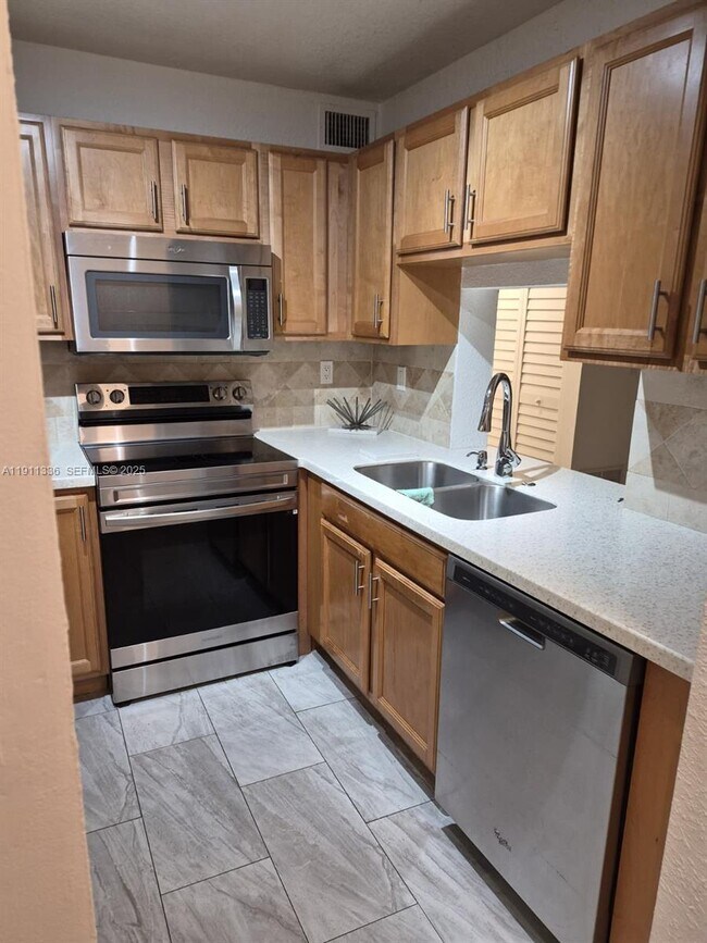 Photo - 116 NW 60th Ave Unit 1-1