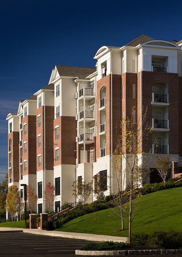 Photo - 350 W Elm St Unit 3108