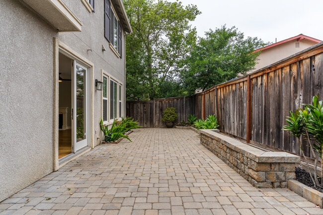 Photo - 3927 Hidden Grove Ln