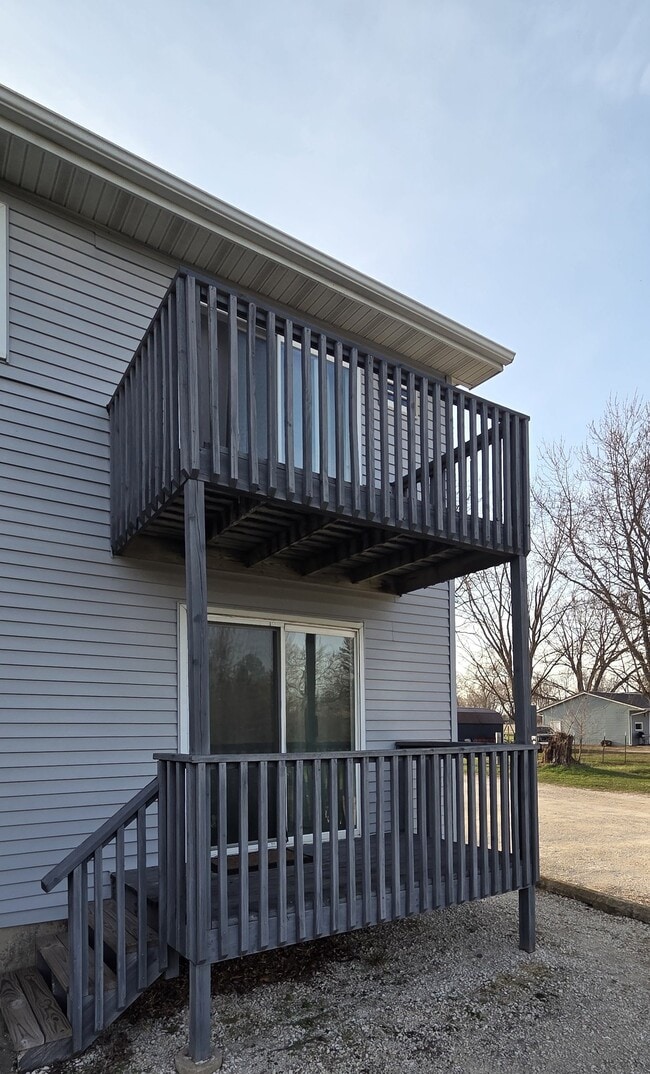 Photo - 120 Karen St Unit 3