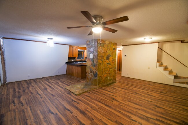 Photo - 48 Glen Torr