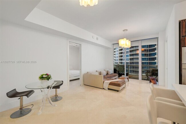 Photo - 50 South Pointe Dr Unit 903
