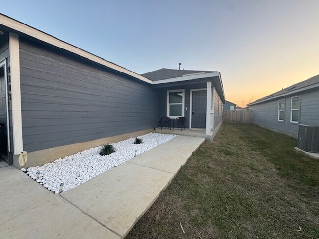 Photo - Super Nice with Great Price. 3 Bedroom 2 Bath 1 Story