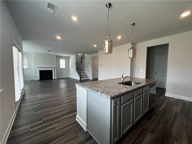 Photo - 3339 Fall Branch Ln