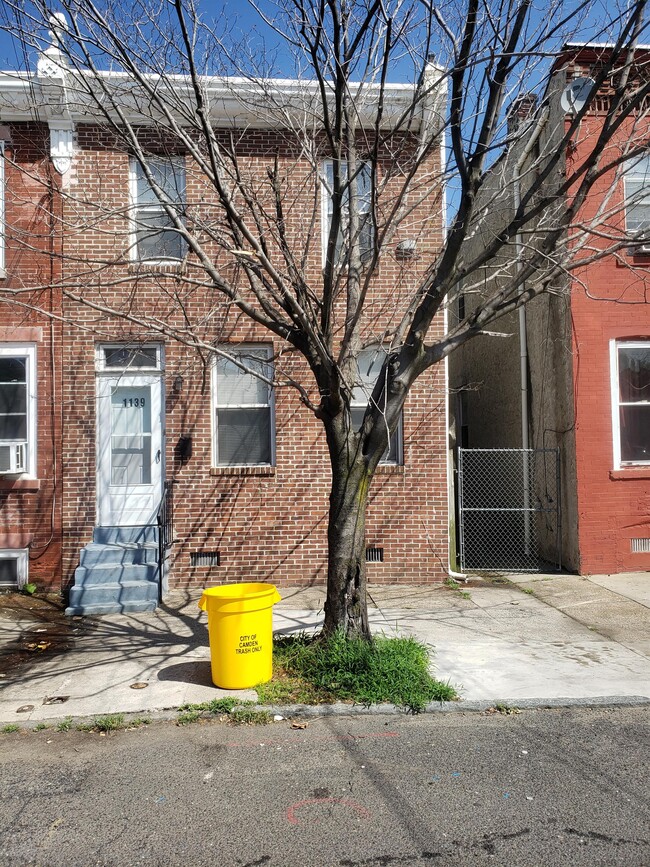 Building Photo - 1139 Kaighn Ave Rental