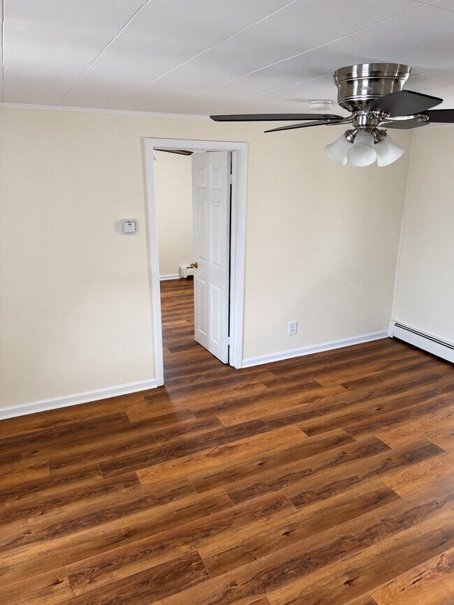 136 Porter Ave Unit 136 Porter Ave Unit 5