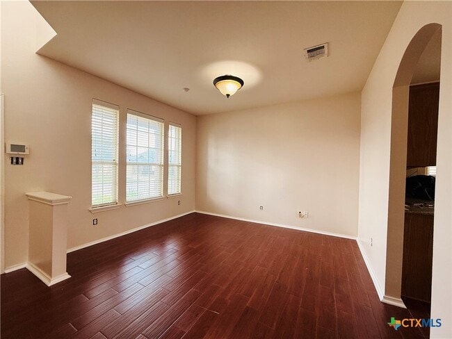 Photo - 5204 Lions Gate Ln