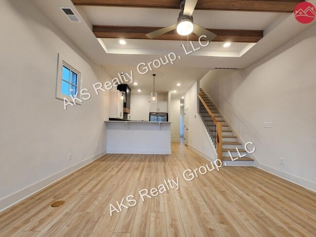 Photo - 1012 Windsor Dr