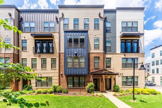 Photo - 1668 Bandit Loop Townhome