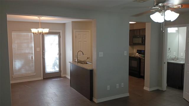 Photo - 2004 Pecan St