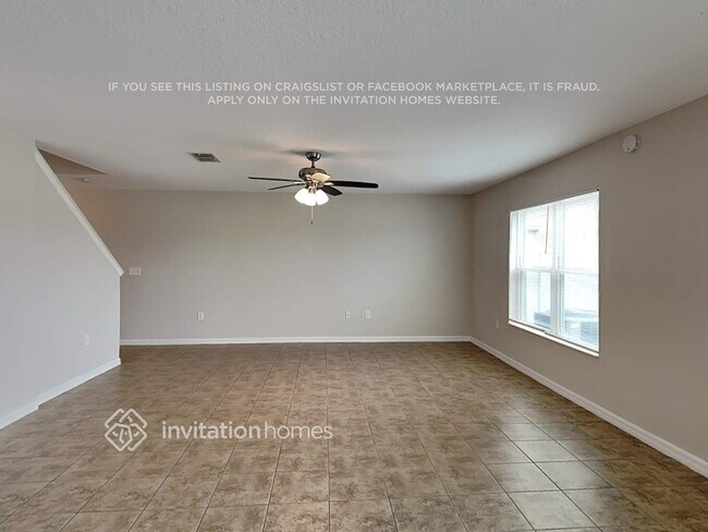 10420 Laguna Plains Dr