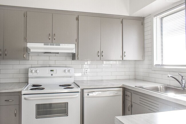 Kathy Ann Apartments