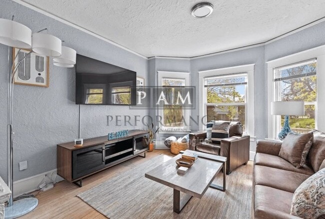 Photo - 2872 S Linebarger Terrace