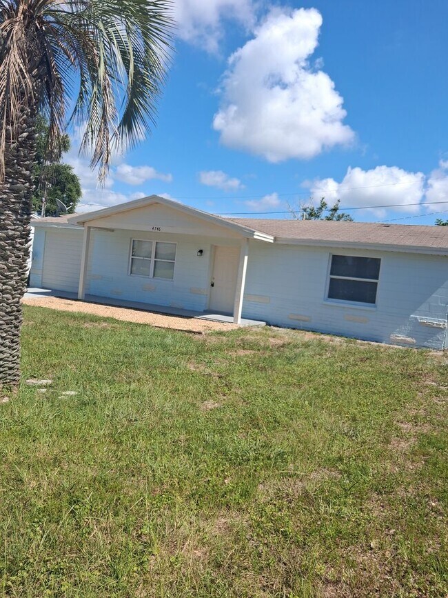 Photo - 3 Bedroom 2 bath on a dead end street