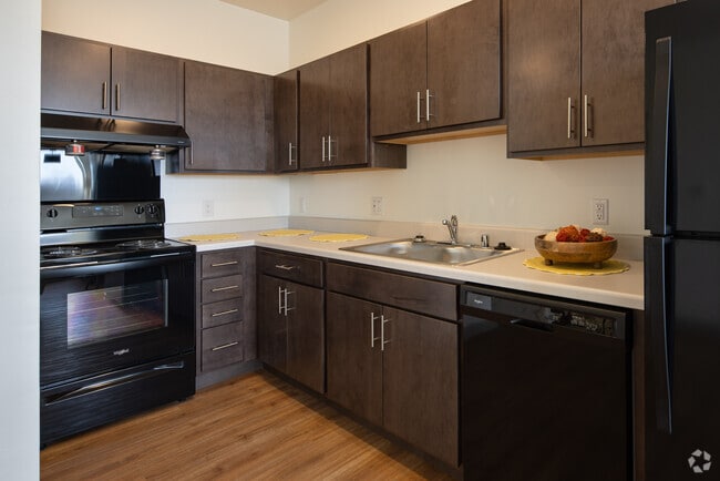 1BR, 1BA - 673SF Model