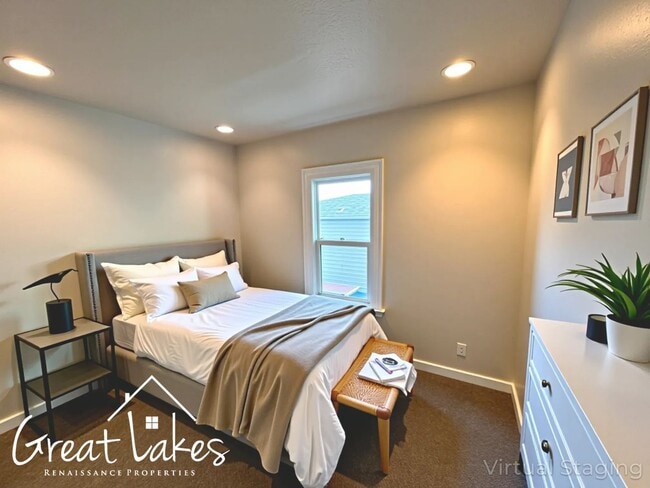 Photo - Charming 2 Bedroom 1.5 Bathroom now availa...