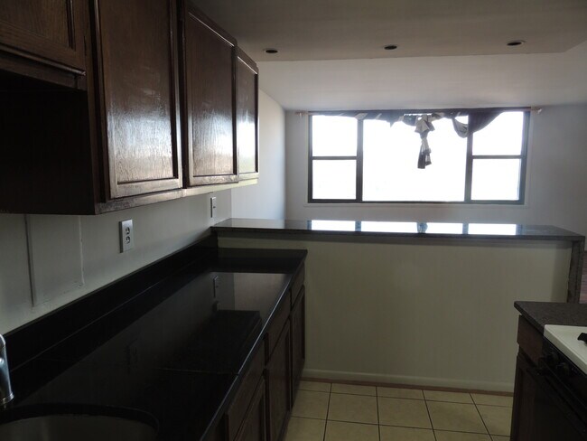 Photo - 4600 Duke St Unit 1623