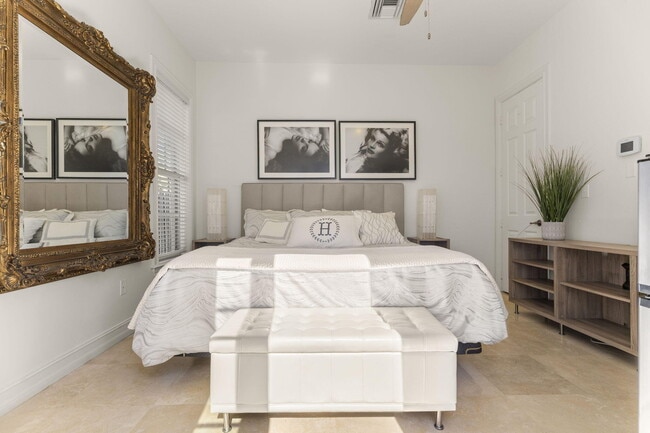 Photo - 505 SW 16th Ct