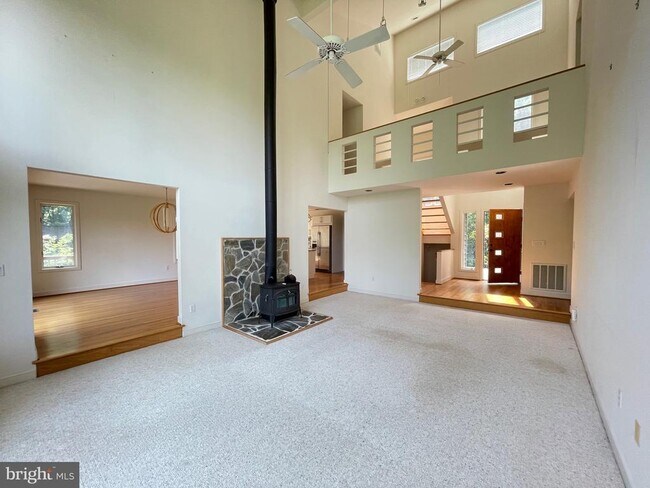 Photo - 26 Cannon Bluff Dr