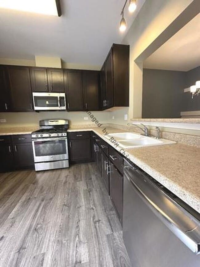 649 Cary Woods Cir