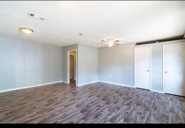 7621 Gleason Rd
