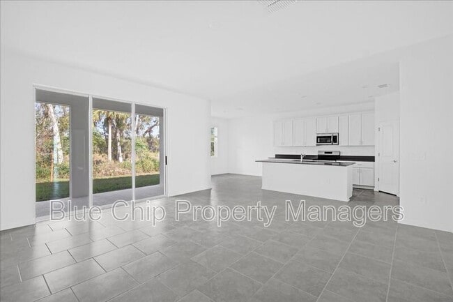 Photo - 2011 Treetop Br Wy