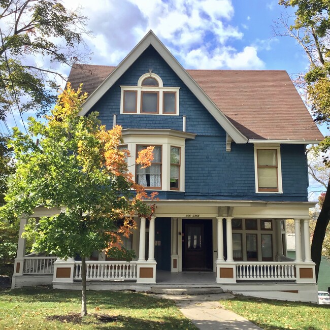 Lake Street Apartments - Lake Street Apartments