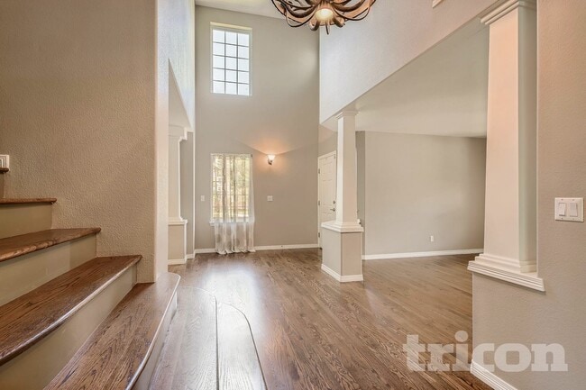 Photo - 15812 Crestrock Cir