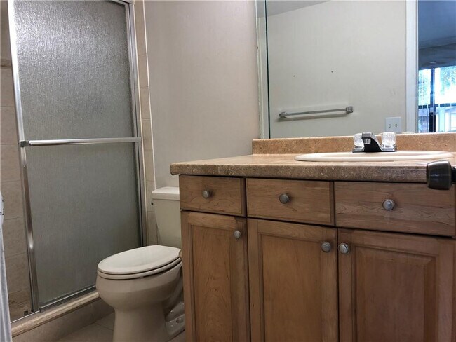 Photo - 11034 Royal Palm Blvd Unidad 2