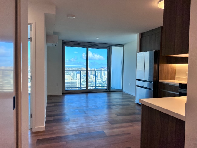 Photo - 1515 Liona St Unit 4305