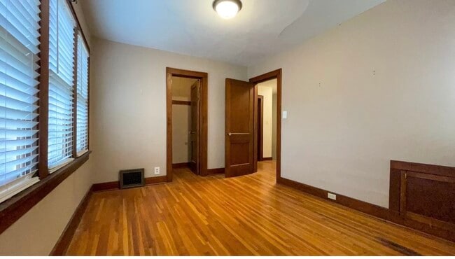 Photo - 1114 N Carlos St