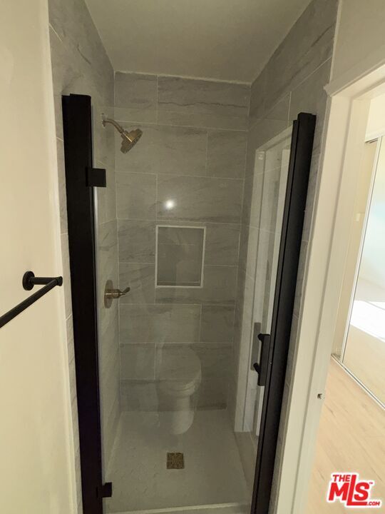 Photo - 10200 De Soto Ave Unidad 327