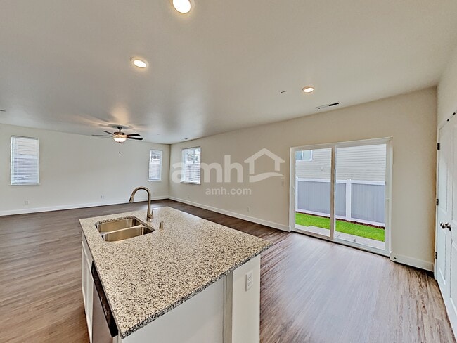 Photo - 10618 137th St E