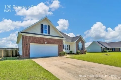 Photo - 190 Granger Rd