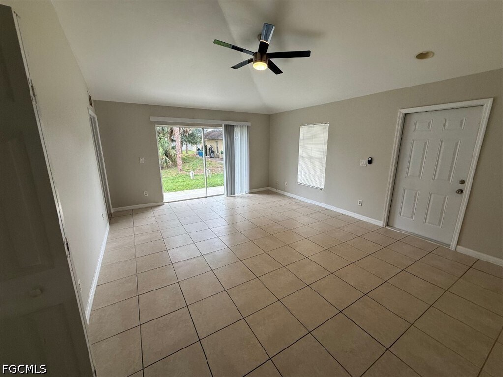 Photo - 315 Melissa Dr