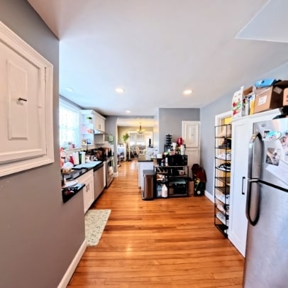 Building Photo - 18 Martin St Unit 1